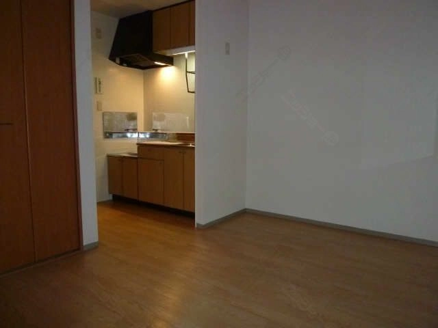 室内　同型参考写真